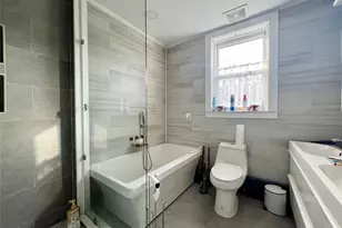 178 Winfred Ave, Yonkers, NY 10704 - Photo 11