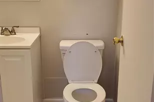 460 Old Town Rd, Port Jefferson Station, NY 11776 - Photo 7