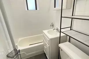 21-06 35th St, Astoria, NY 11105 - Photo 7