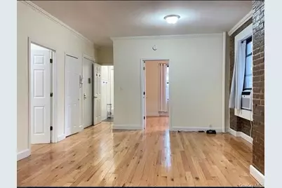 21-06 35th Street #3C, Astoria, NY 11105 - Photo 3