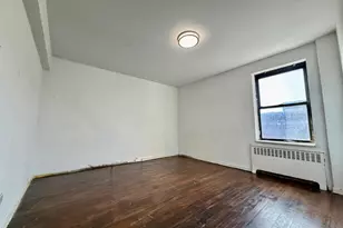 44-10 Macnish, Elmhurst, NY 11373 - Photo 7