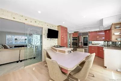 159 Avon Place, West Hempstead, NY 11552 - Photo 9