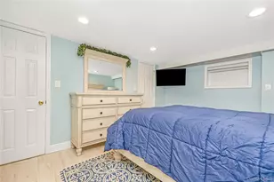 159 Avon Pl, West Hempstead, NY 11552 - Photo 25