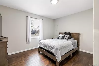 24 Twin River Drive, Oakdale, NY 11769 - Photo 17