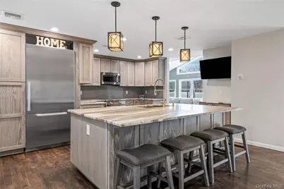 24 Twin River Drive, Oakdale, NY 11769 - Photo 7