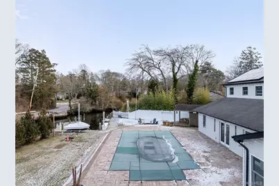 24 Twin River Drive, Oakdale, NY 11769 - Photo 29