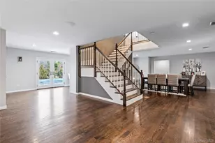 24 Twin River Dr, Oakdale, NY 11769 - Photo 5