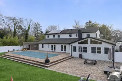 24 Twin River Drive, Oakdale, NY 11769 - Photo 27