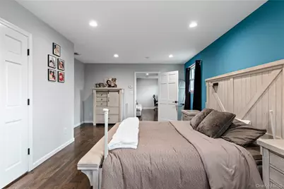 24 Twin River Drive, Oakdale, NY 11769 - Photo 27