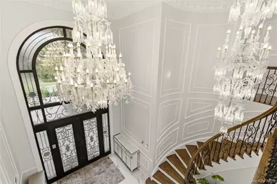 265 Laurel Lane, Syosset, NY 11791 - Photo 5