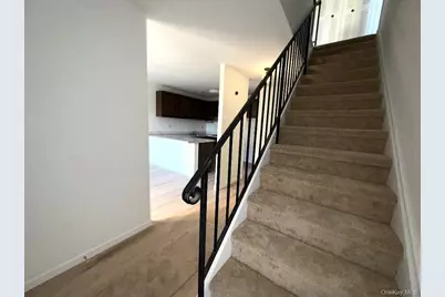 2202 Mulberry Court, Poughkeepsie, NY 12603 - Photo 13