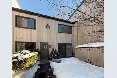 2202 Mulberry Court, Poughkeepsie, NY 12603 - Photo 1