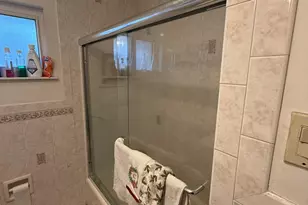 346 Holmes St, Levittown, NY 11756 - Photo 17