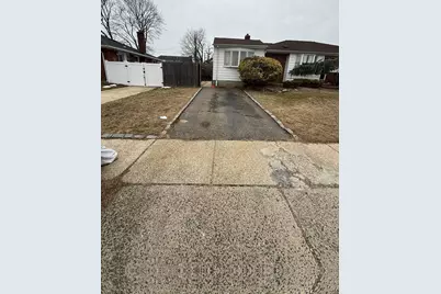 346 Holmes Street, Levittown, NY 11756 - Photo 3