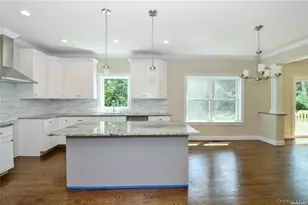 3 Lotto Ct, Lake Grove, NY 11755 - Photo 17