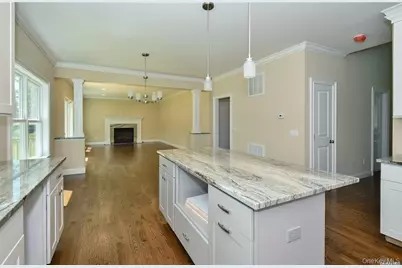 3 Lotto Court, Lake Grove, NY 11755 - Photo 11