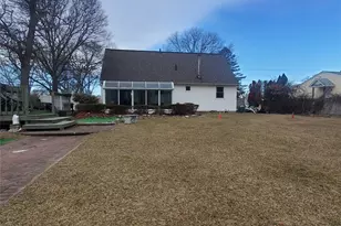 117 N Coleman Rd, Centereach, NY 11720 - Photo 19