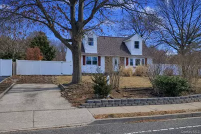 117 N Coleman Road, Centereach, NY 11720 - Photo 23