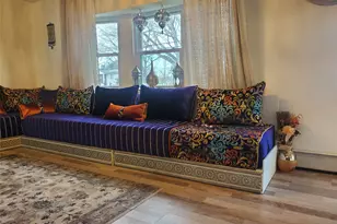 117 N Coleman Rd, Centereach, NY 11720 - Photo 9