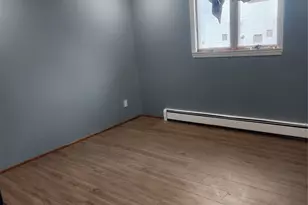 154 Fallwood Pkwy, Farmingdale, NY 11735 - Photo 7