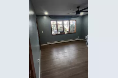 154 Fallwood Parkway, Farmingdale, NY 11735 - Photo 3