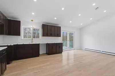600 Twin Arch Road, Rock Tavern, NY 12575 - Photo 11