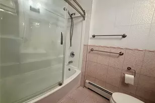 918 Wheeler Ave, Bronx, NY 10473 - Photo 7