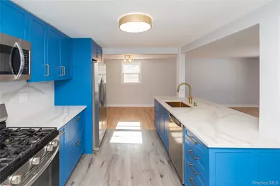 53 Westwood Drive, Newburgh, NY 12550 - Photo 15