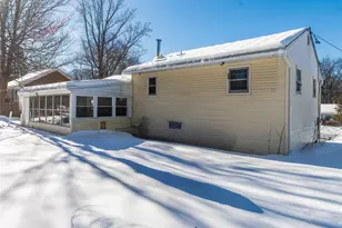 53 Westwood Dr, Newburgh, NY 12550 - Photo 35
