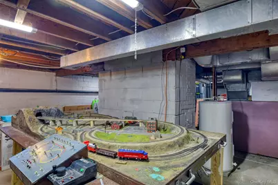 210 Overlook Road, Poughkeepsie, NY 12603 - Photo 29