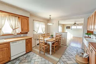 1433 Bowers Dr, Seaford, NY 11783 - Photo 9