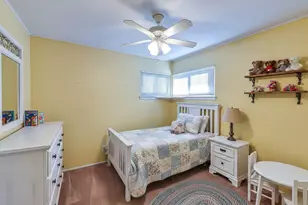 1433 Bowers Dr, Seaford, NY 11783 - Photo 15