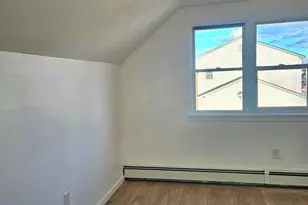 7 Montgomery St, Brentwood, NY 11717 - Photo 9