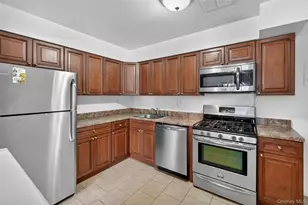 9 Charles Ln, Pomona, NY 10970 - Photo 11