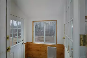 351 Freedom Rd, Pleasant Valley, NY 12569 - Photo 17