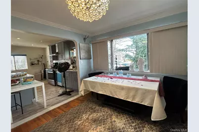 17 Molyneaux Road, Valley Stream, NY 11580 - Photo 9