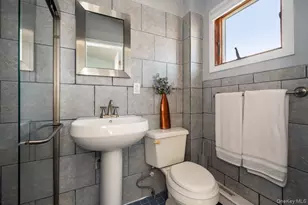 103 Connecticut Ave, Long Beach, NY 11561 - Photo 17