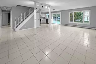 7 Carnaby Ave, Coram, NY 11727 - Photo 3