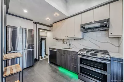 32 Everett, Lynbrook, NY 11563 - Photo 29