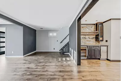 32 Everett, Lynbrook, NY 11563 - Photo 17