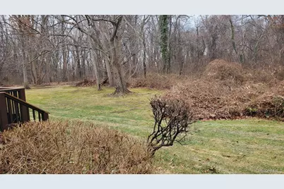 45 Windsor Gate #45, North Hills, NY 11040 - Photo 3