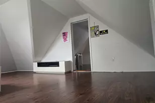 42-19 218th St, Bayside, NY 11361 - Photo 25