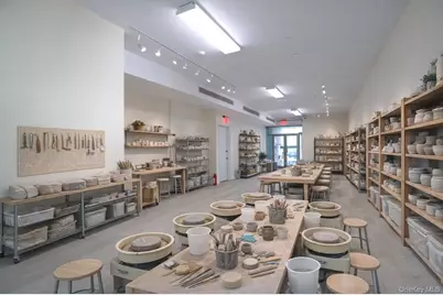 131-04 40th Road #1FL, Flushing, NY 11354 - Photo 9