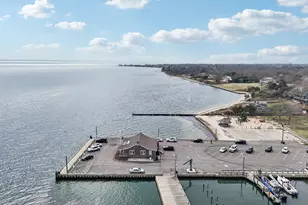 100 Bieselin Rd, Bellport, NY 11713 - Photo 7