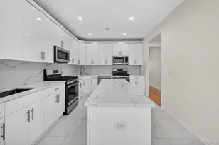 2 Bluefield Dr, Spring Valley, NY 10977 - Photo 13