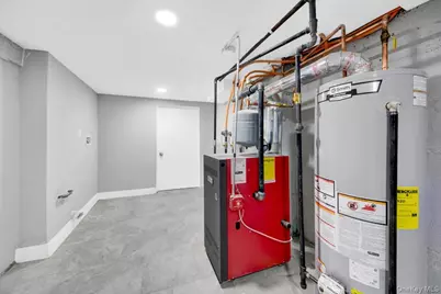 2886 Randall Avenue, Bronx, NY 10465 - Photo 17