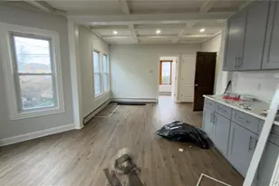 225 Church St, Freeport, NY 11520 - Photo 17