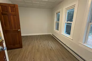 225 Church St, Freeport, NY 11520 - Photo 15