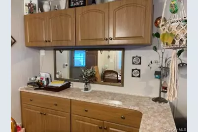 1661 Old Country Road #282, Riverhead, NY 11901 - Photo 9