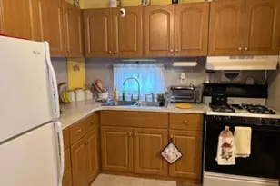 1661 Old Country Rd, Riverhead, NY 11901 - Photo 7